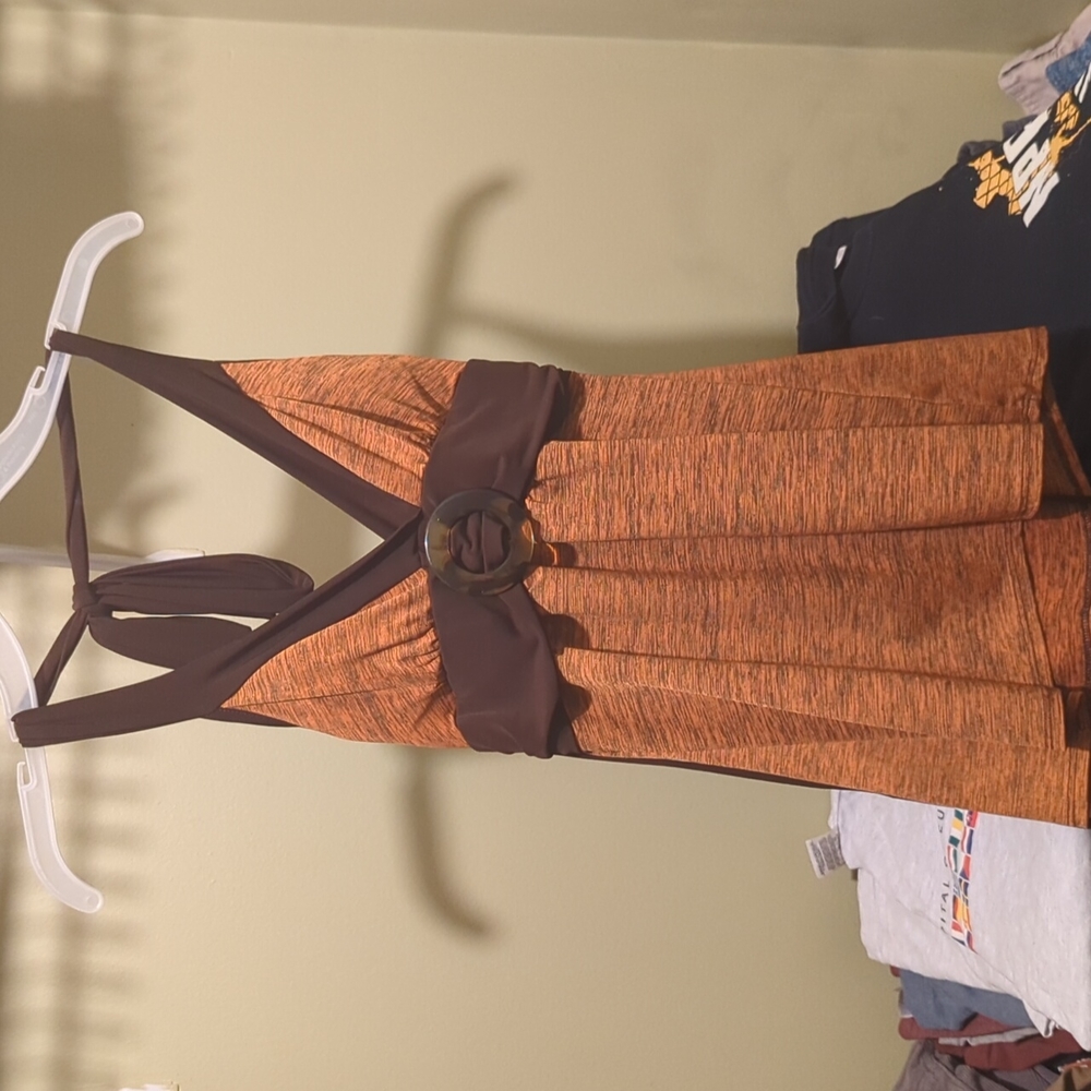 Women's brown top